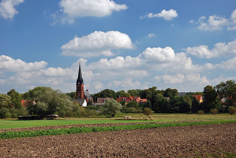700 lat wsi Dziećmorowice - Fot. EvaK/Wikipedia