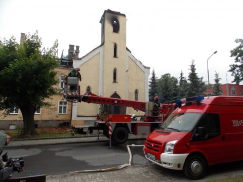 Płonął zabytkowy kościół w Oławie - 0