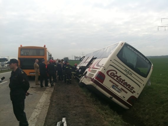 Wypadek autobusu na autostradzie A4 - 4