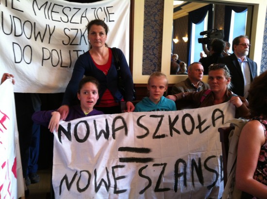 Protest na sesji w Oławie (FOTO) - fot. Martyna Czerwińska