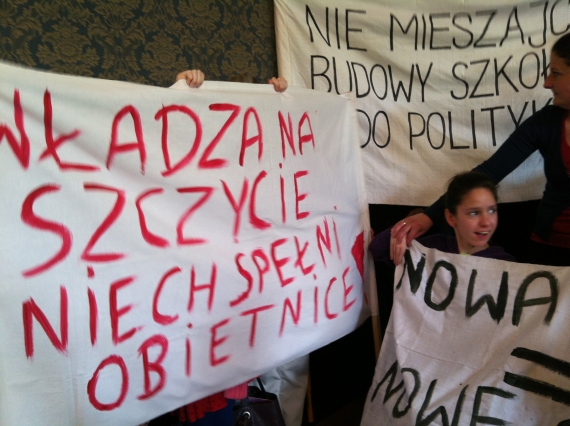 Protest na sesji w Oławie (FOTO) - 1