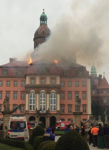 Pożar zamku Książ w Wałbrzychu (ZDJĘCIA, FILM) - 0
