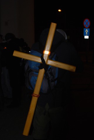 Ekstremalny test wiary - 50 km pieszo w nocy (FOTO) - 2