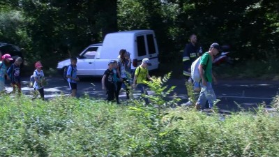 Jelenia Góra: Autobus wjechał do rowu, 11 osób rannych (FOTO) - 5