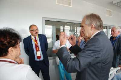 Minister Zembala wizytuje nowy szpital we Wrocławiu - 4