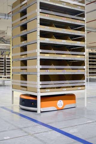 Amazon: Magazynierzy będą pracować z robotami (FOTO) - 9