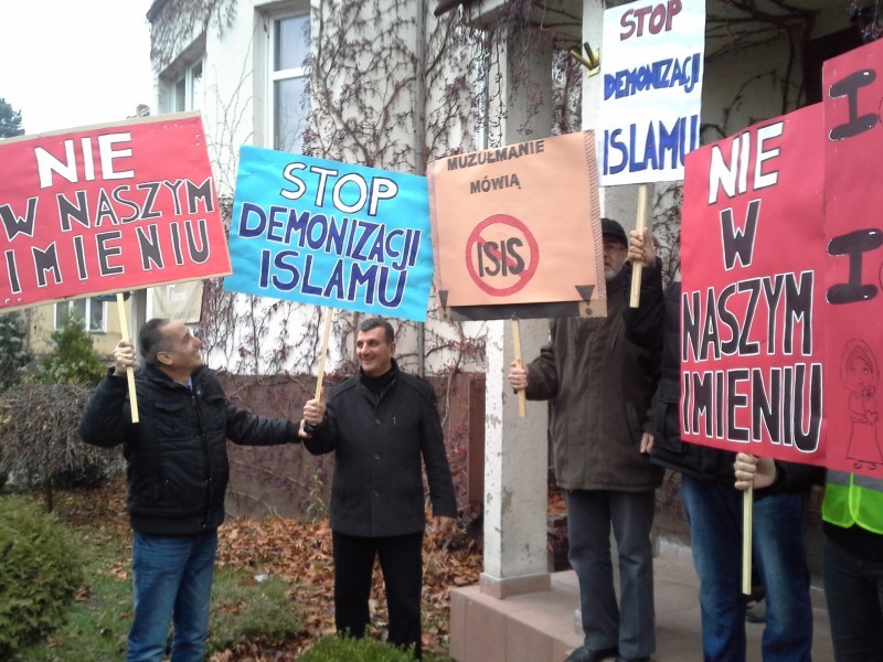 Pokojowa manifestacja muzułmanów we Wrocławiu - fot. prw.pl